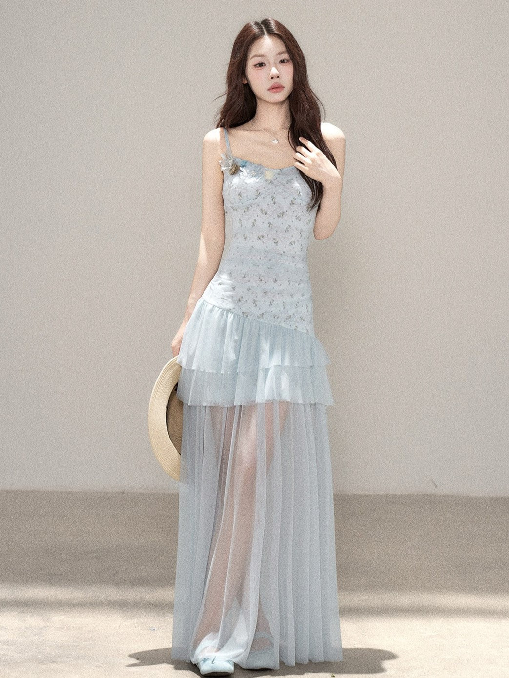 HERCHIC  Váy dài hai dây dáng ôm phối chân váy lưới tulle bồng bềnh phong cách Pháp ngọt ngào