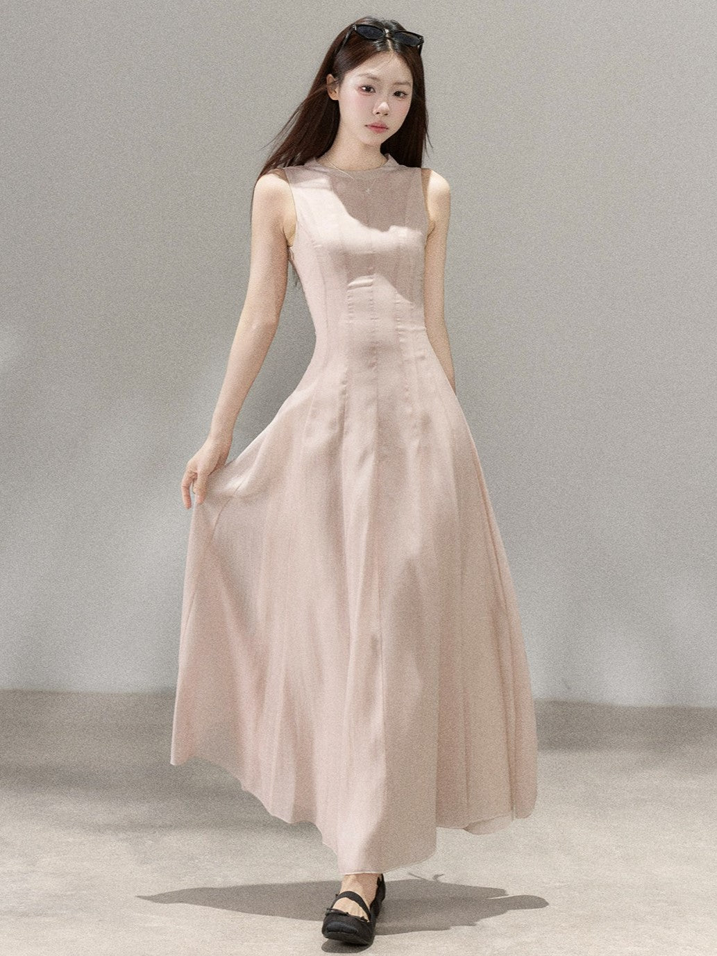 HERCHIC  Váy dài sát nách dáng xòe chữ A chất liệu tencel cao cấp tôn dáng thanh lịch