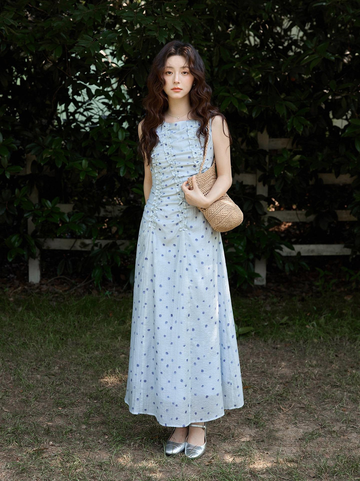 HERHIC Đầm Maxi Sát Nách Chấm Bi Màu Xanh Mùa Hè Dạo Phố